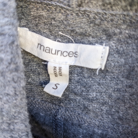 Maurices Small Gray Cardigan - Picture 2 of 13